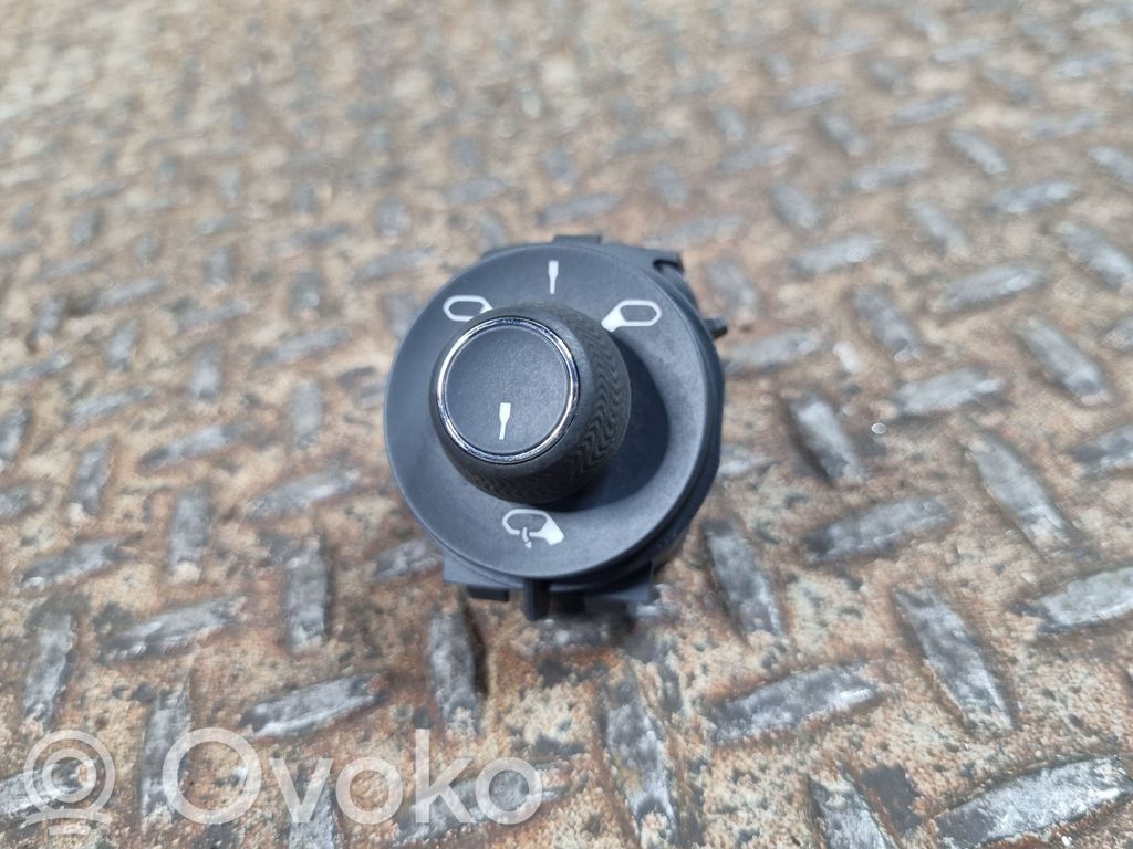 Citroen DS5 Wing mirror switch 