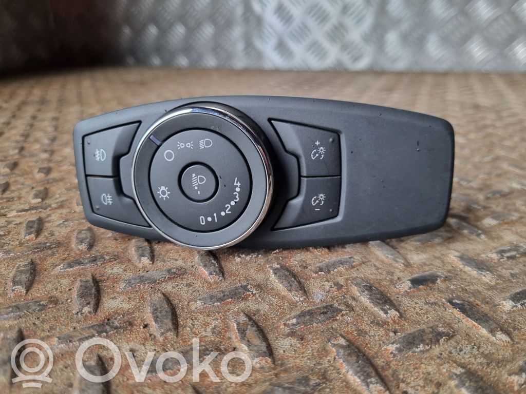 Light switch   E1GT13D061ADW