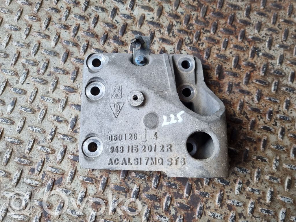 Porsche Cayenne (9PA) Engine mounting bracket 