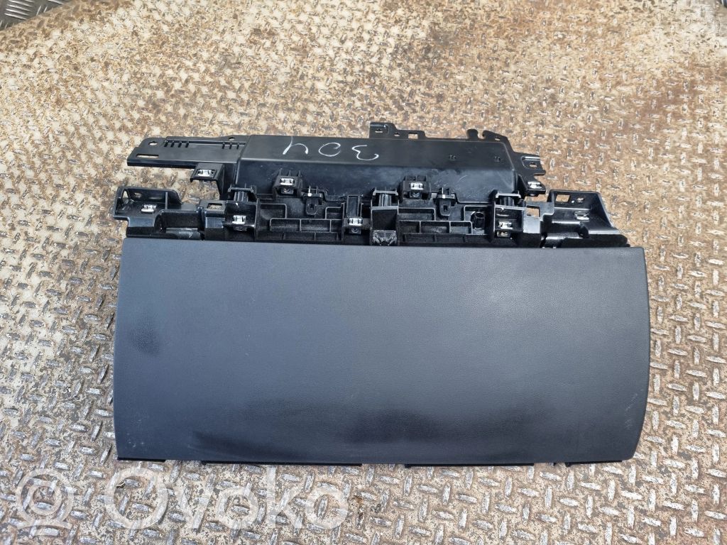 Tesla Model Y Daiktadėžė 