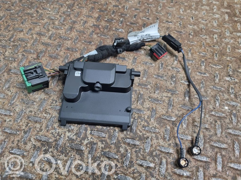 Ford Escape IV Windshield/windscreen camera 