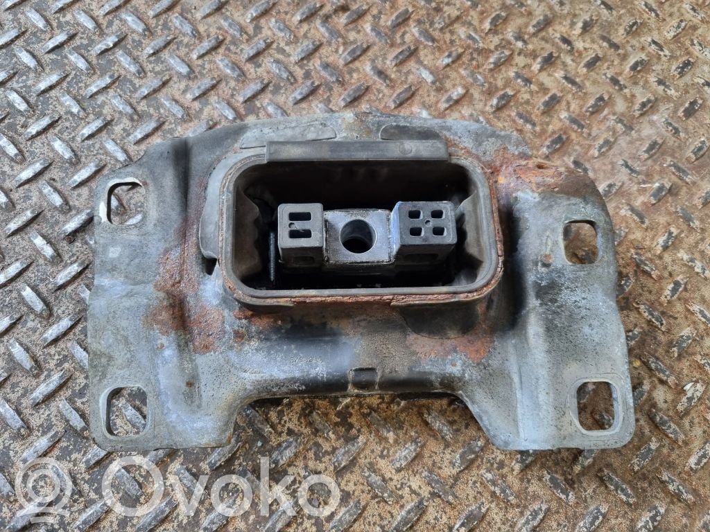 Ford Focus Gearbox mount 