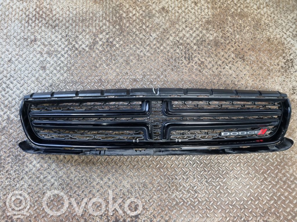 Dodge Charger Maskownica / Grill / Atrapa górna chłodnicy 