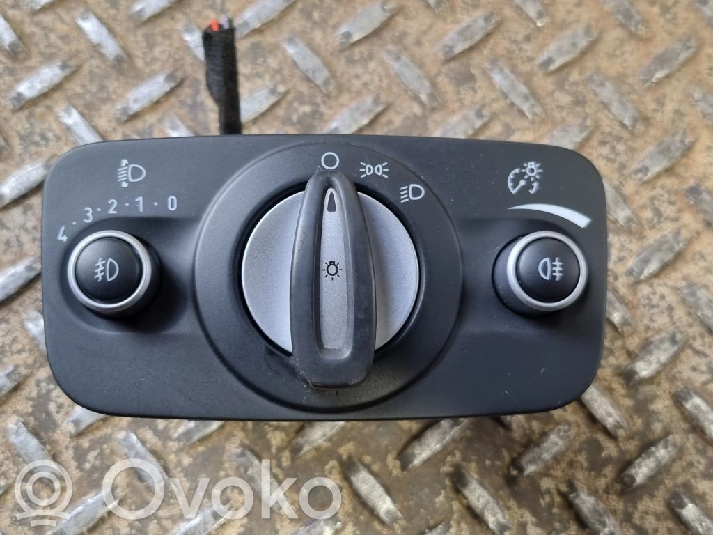 Ford Mondeo MK IV Light switch 