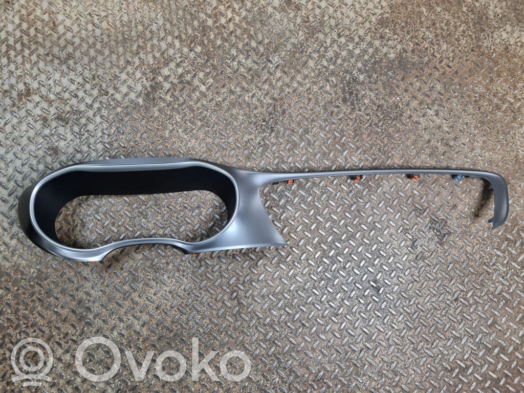 Chrysler Pacifica Dashboard trim 