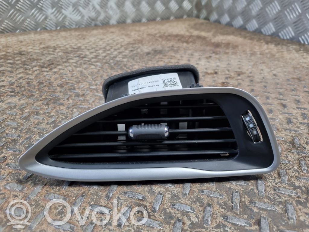 Chrysler Pacifica Šoninės oro grotelės 