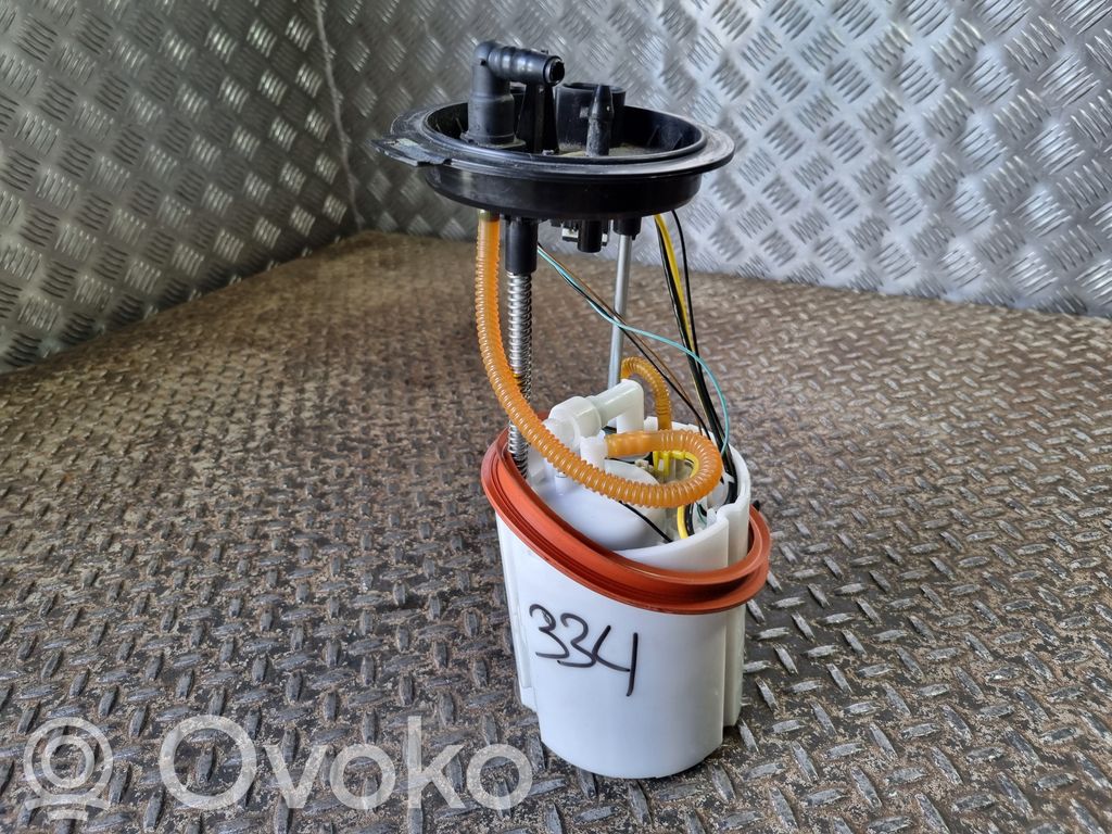 Audi Q3 F3 Pompă combustibil în rezervor 