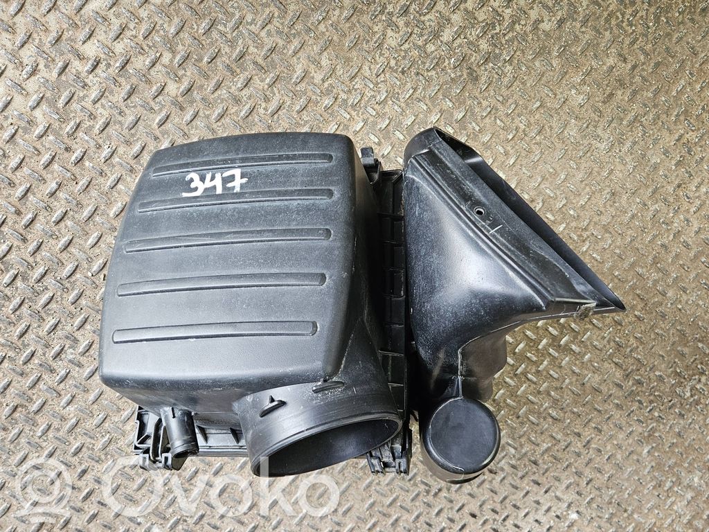 Jeep Grand Cherokee Air filter box 
