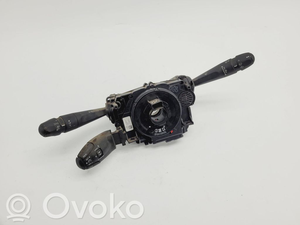 Citroen C3 Bouton interrupteur de commande d'essuie-glace de phare 