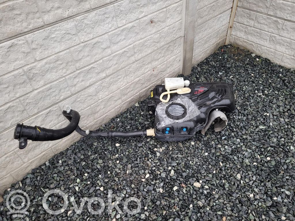 Opel Combo E Polttoainesäiliö 