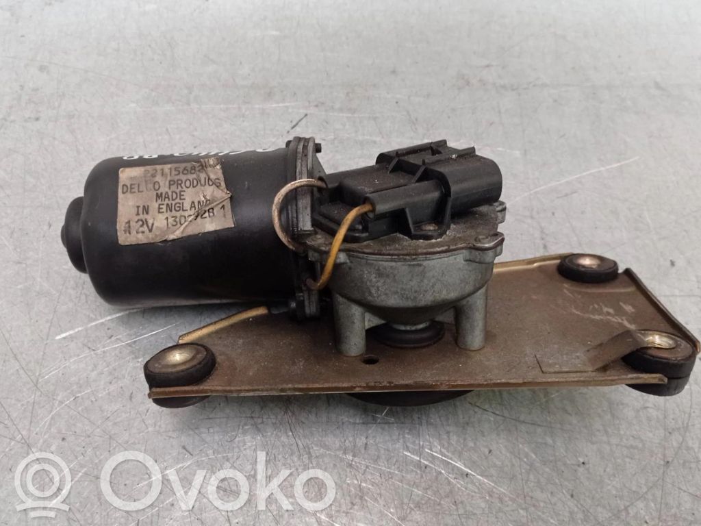 Opel Corsa A Etupyyhkimen vivusto ja moottori 