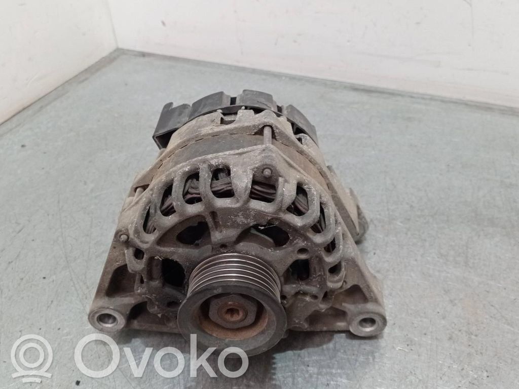 Opel Astra G Alternador 