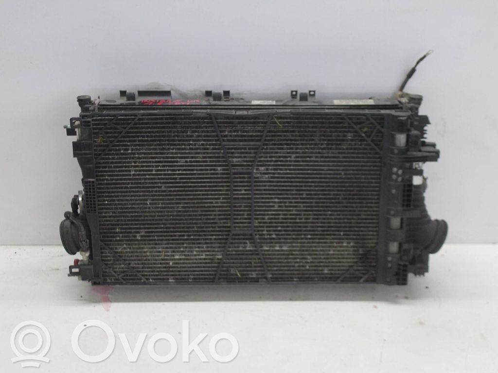 Opel Insignia A Pas przedni 