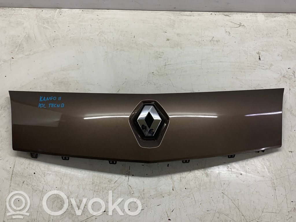 Front grill   8200499017,8200499017WOJTEX
