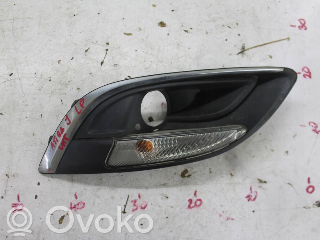 Opel Astra J Grilă/ornament proiector ceață față 