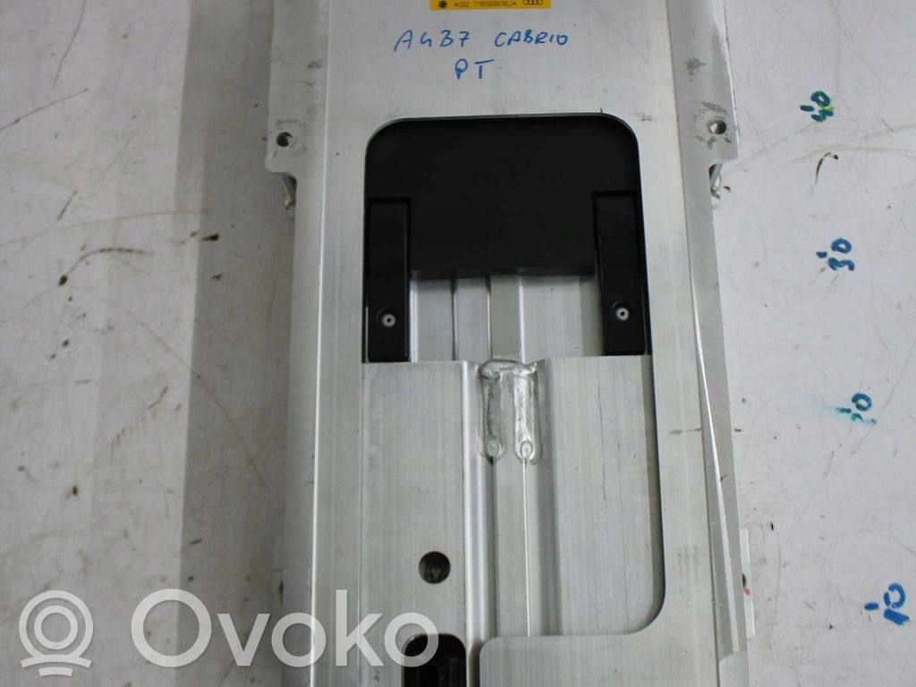 Audi A4 S4 B7 8E 8H Überrollbügel 