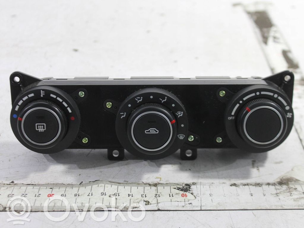 Panel klimatyzacji   A0067,HK50,972501H101EQ