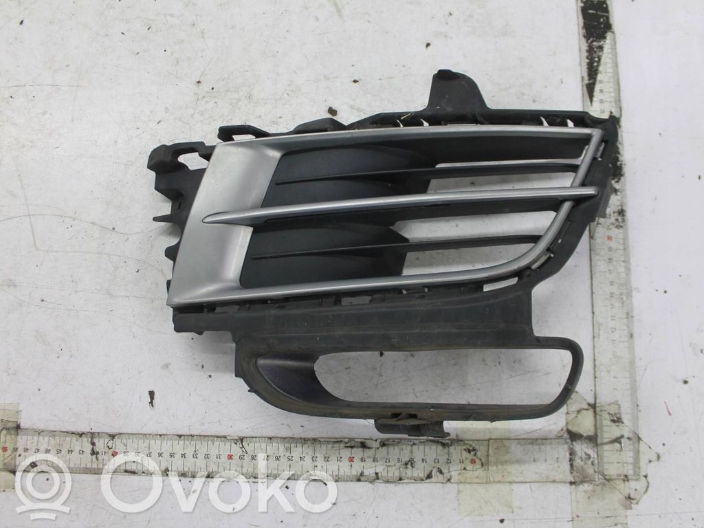 Mazda 6 Front bumper lower grill 