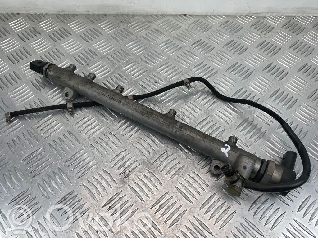 Mercedes-Benz C W203 Rampă alimentare injectoare 