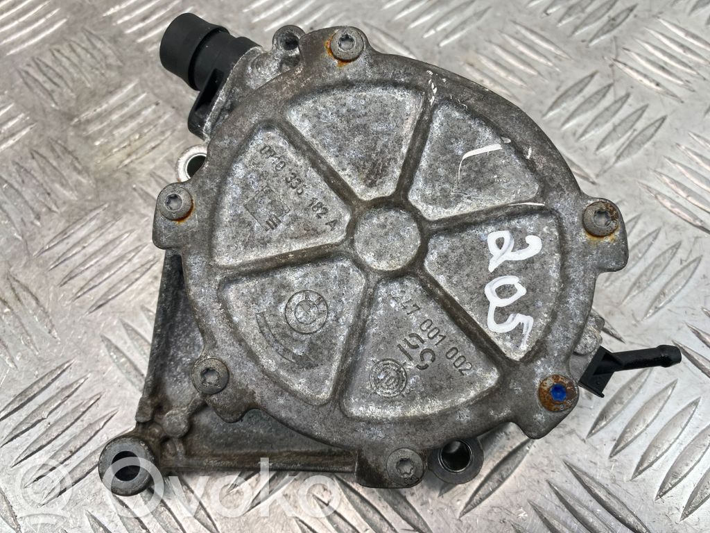 BMW 5 F10 F11 Vakuuma sūknis 