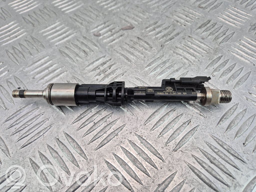 BMW X1 E84 Fuel injector 