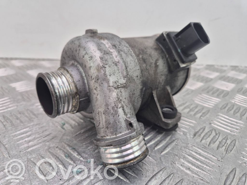 BMW 5 F10 F11 Cirkuliacinis el. siurbliukas 