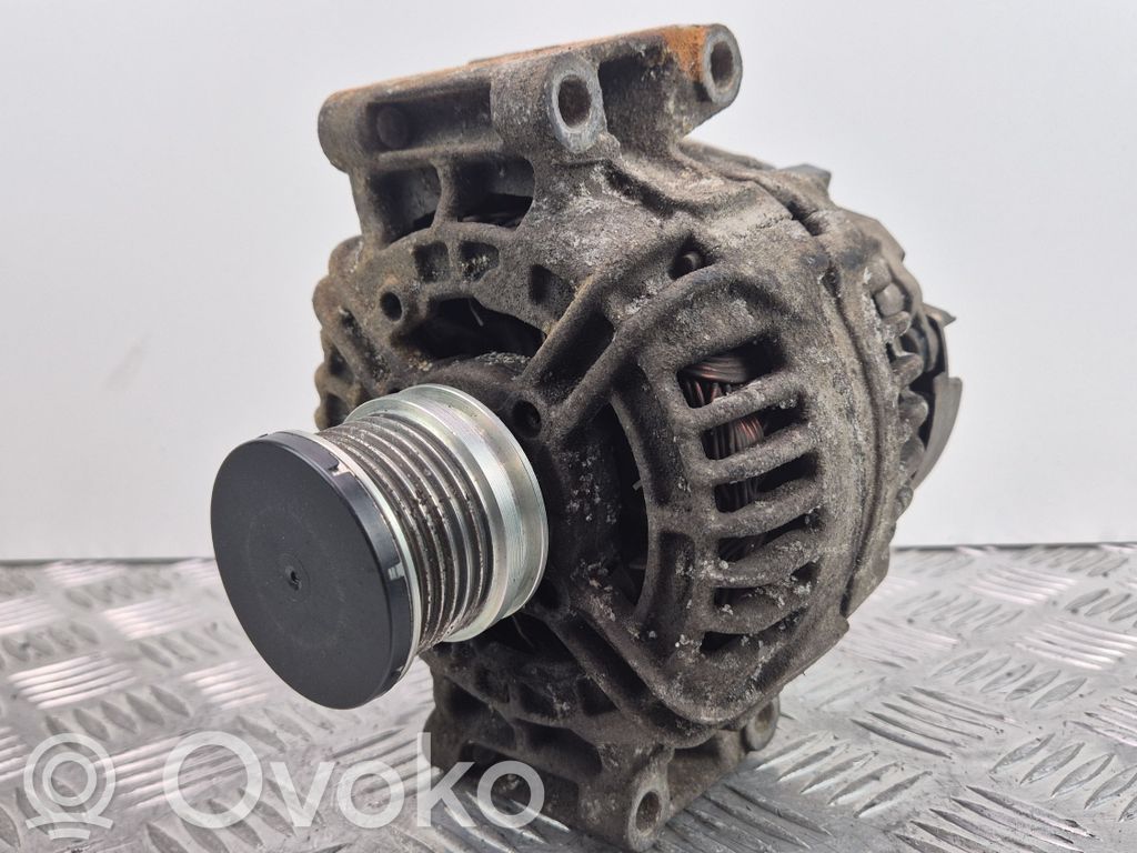 Mercedes-Benz Vito Viano W639 Alternador 