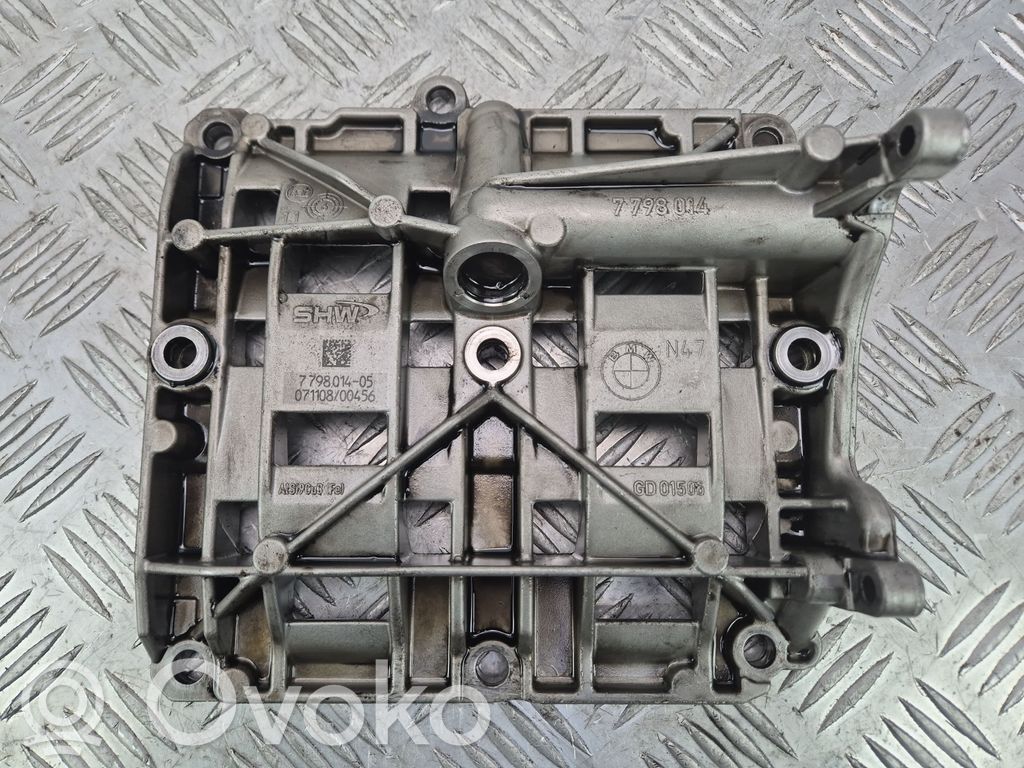 Eļļas sūknis   7798014,07110800456