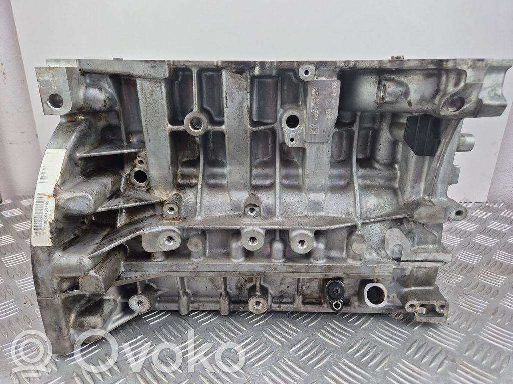 BMW X3 F25 Engine block 
