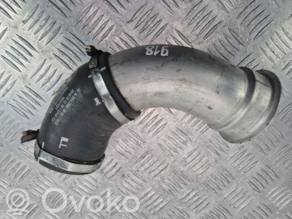Mercedes-Benz C W205 Wąż / Rura intercoolera 