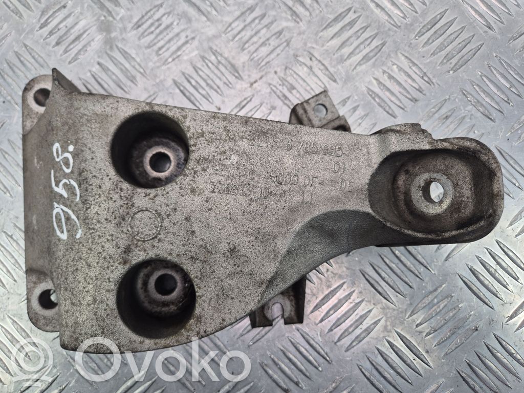 BMW 4 F32 F33 Engine mounting bracket 