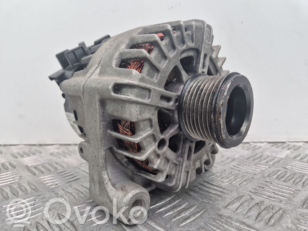 Generator/alternator   LRA03642,SJ601L0