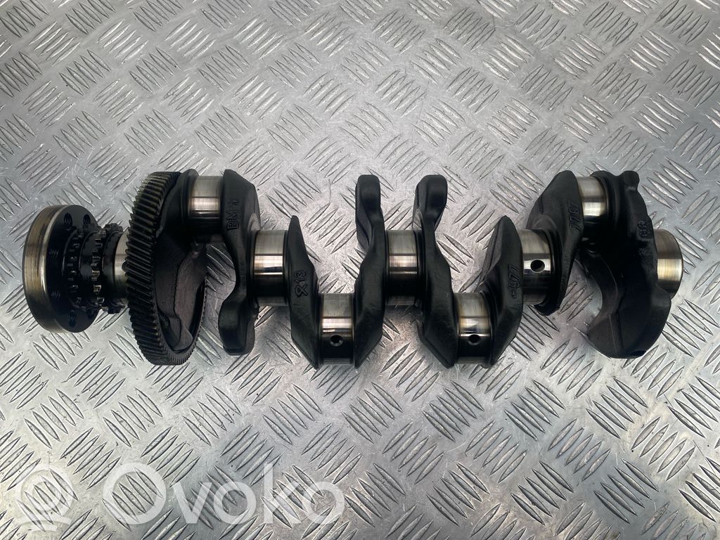 BMW 3 F30 F35 F31 Kampiakseli 
