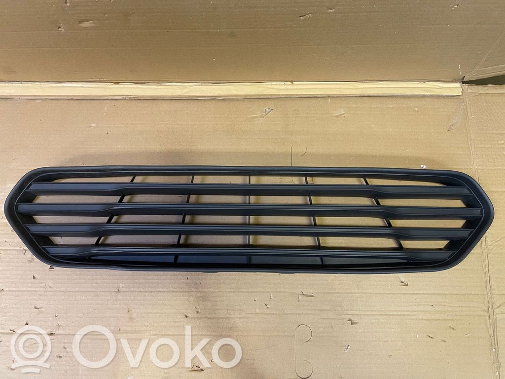 Ford Transit Custom Front bumper lower grill 