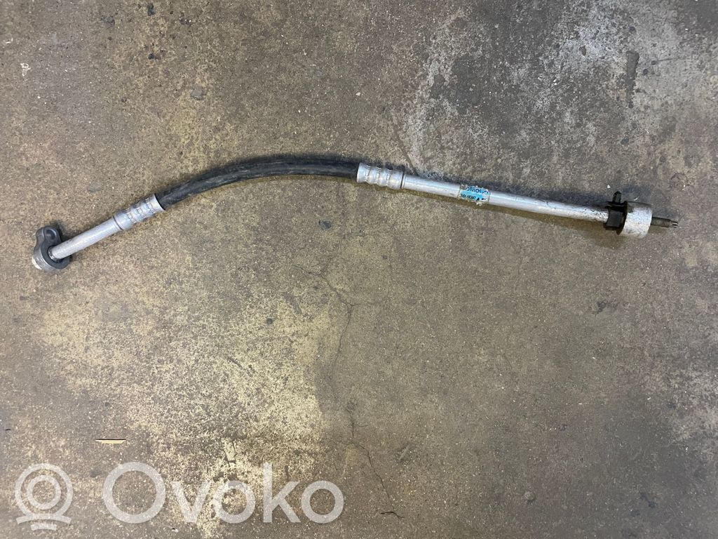 Ford Focus Ilmastointilaitteen putki (A/C) 