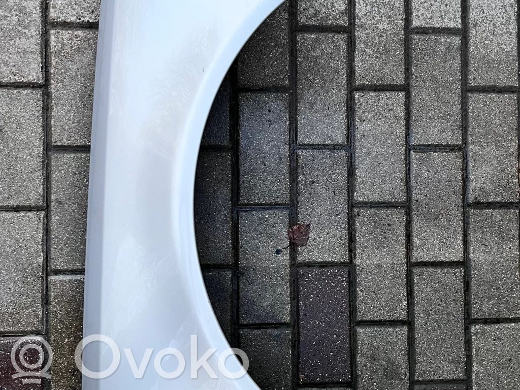 Audi A8 S8 D2 4D Sparnas 