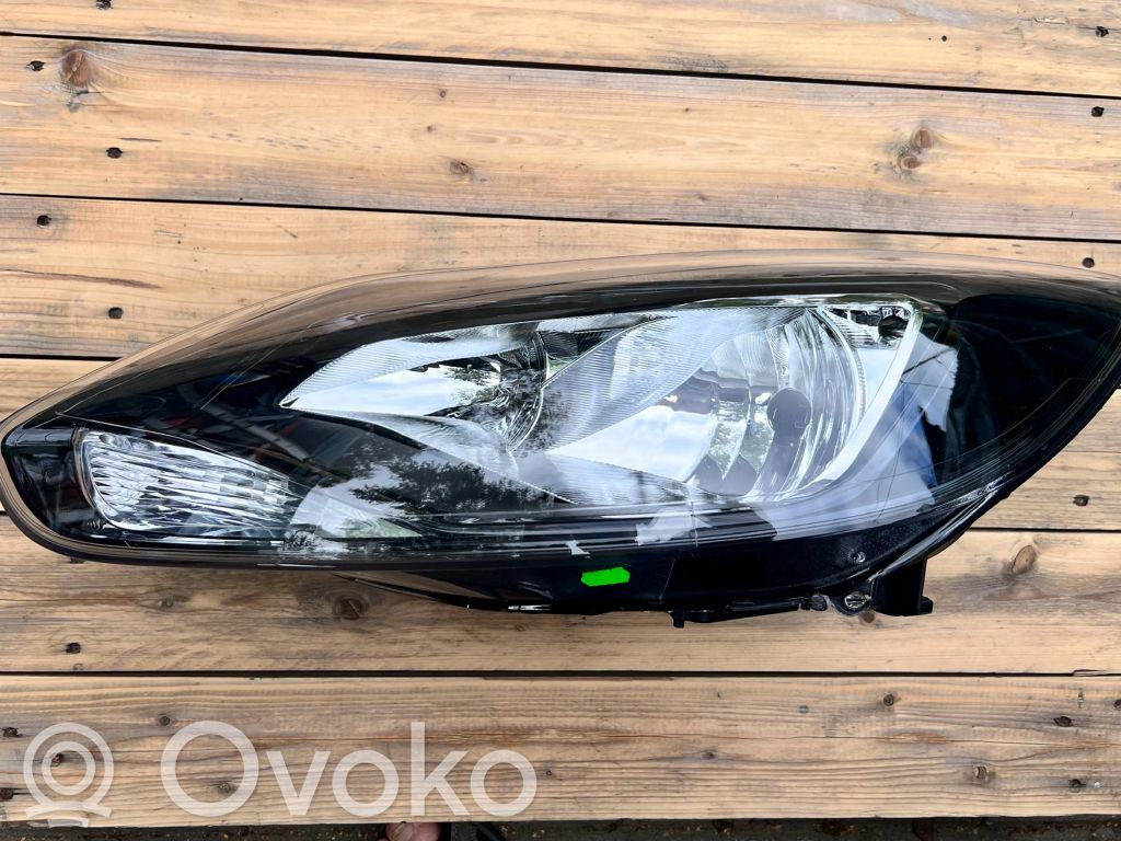 Ford Focus Headlight/headlamp 