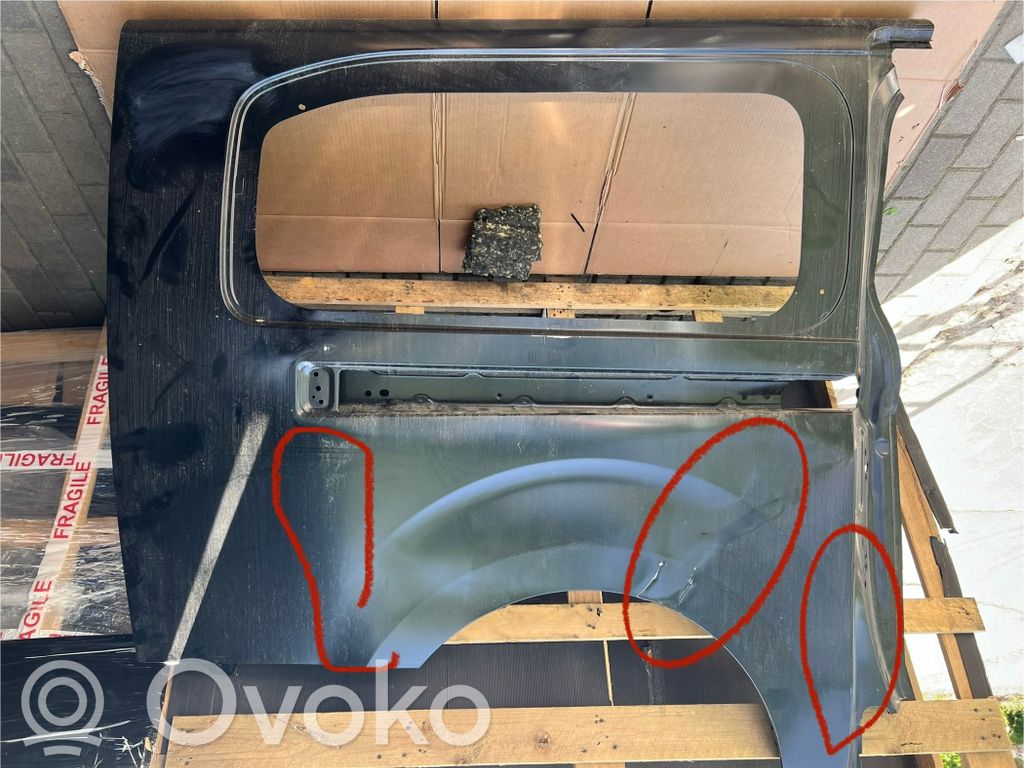 Toyota Proace Auton rungon sivu 