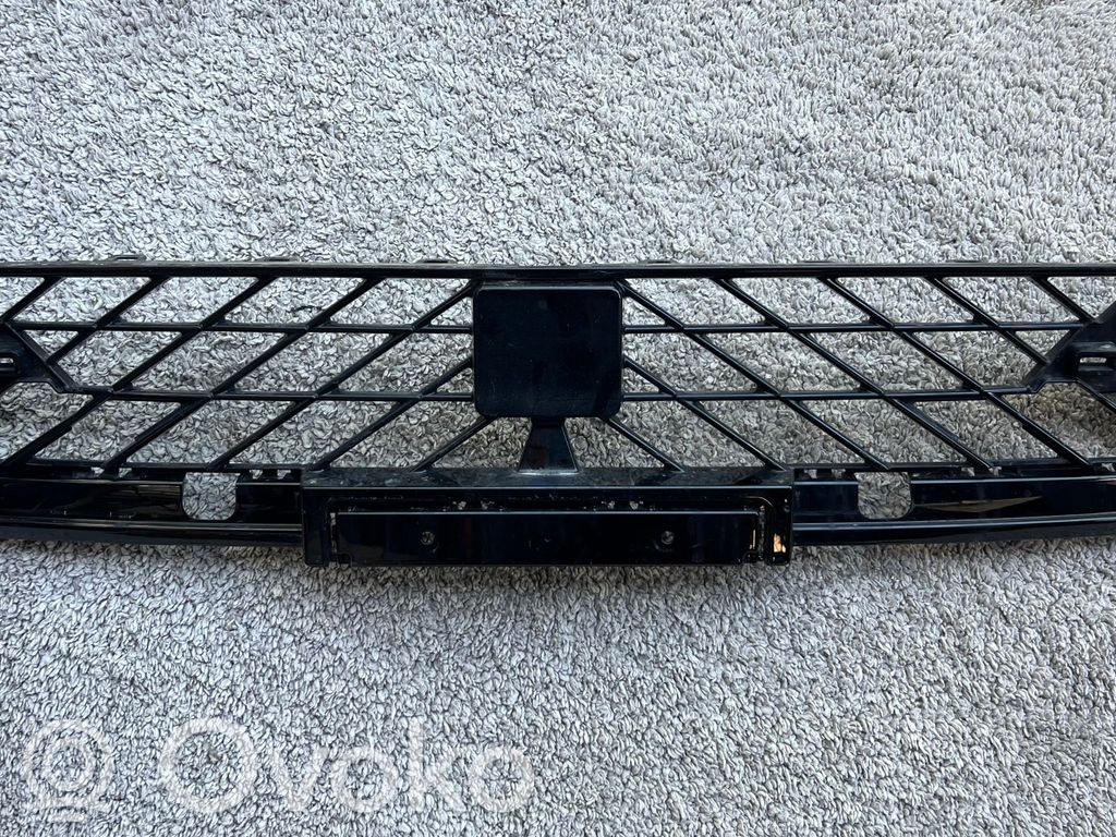 Cupra Formentor Front bumper lower grill 
