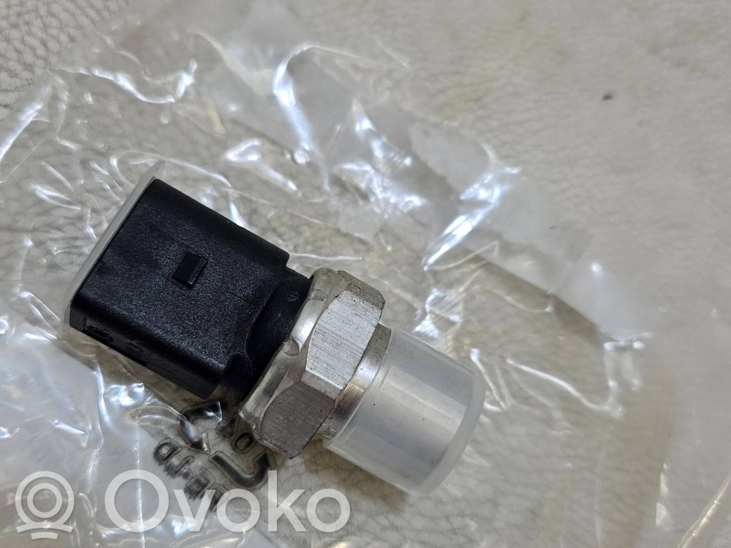 Audi A7 S7 4G Air conditioning (A/C) pressure sensor 