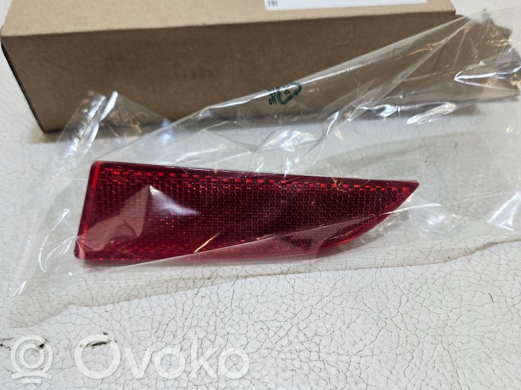 BMW X3 E83 Reflector de faros/luces traseros 