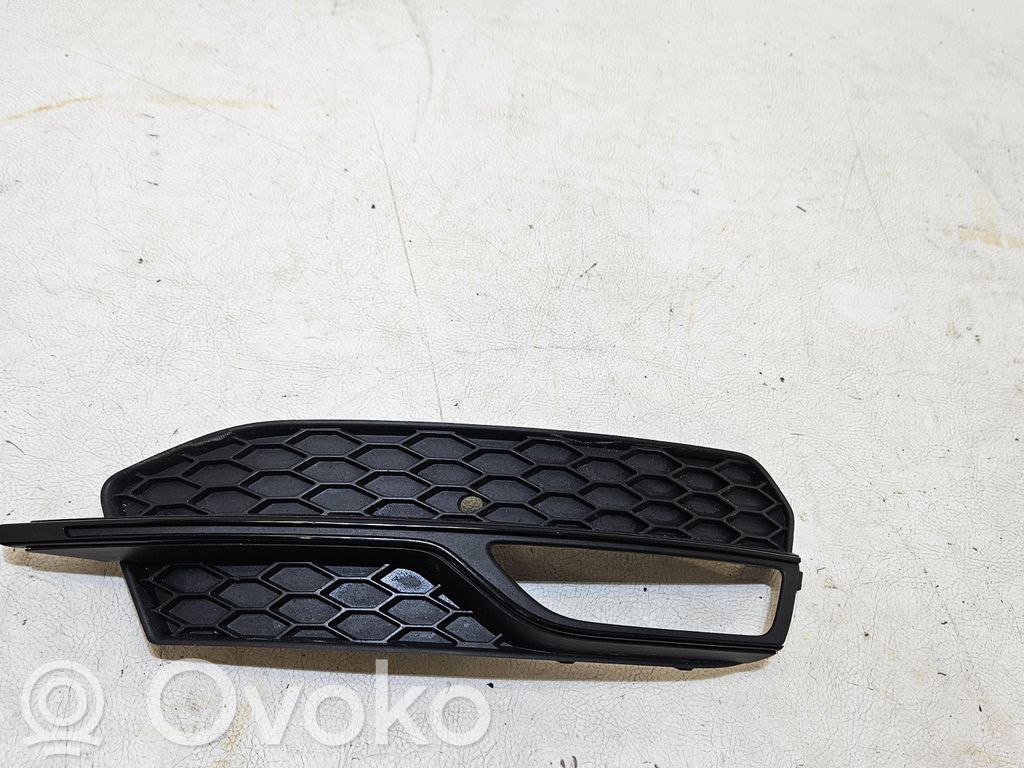 Audi A3 S3 8V Kratka dolna zderzaka przedniego 