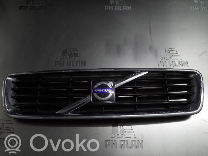 Volvo C30 Etusäleikkö 