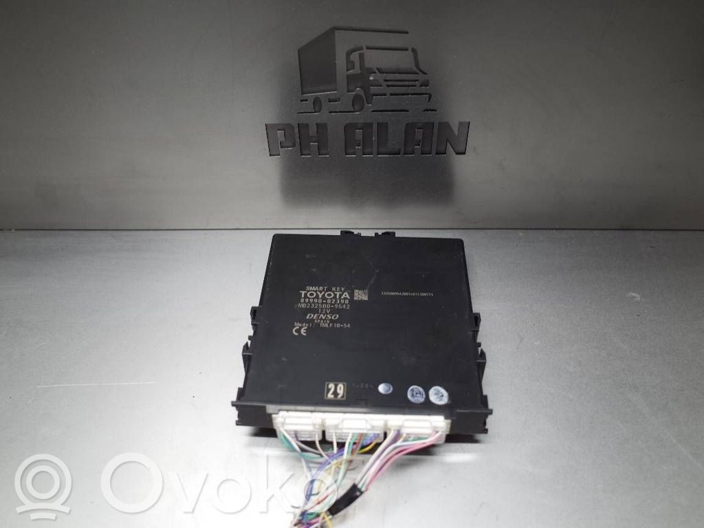 Toyota Auris E180 Unitate/modul de control fără cheie (KESSY) 