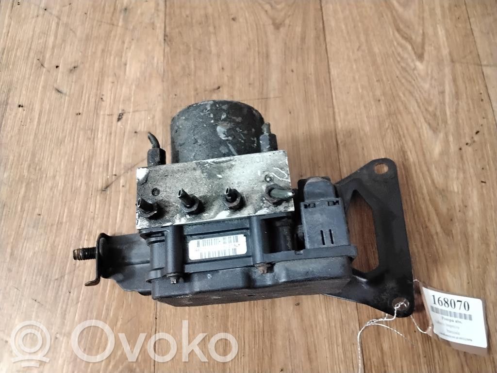 Subaru Legacy ABS-pumppu 