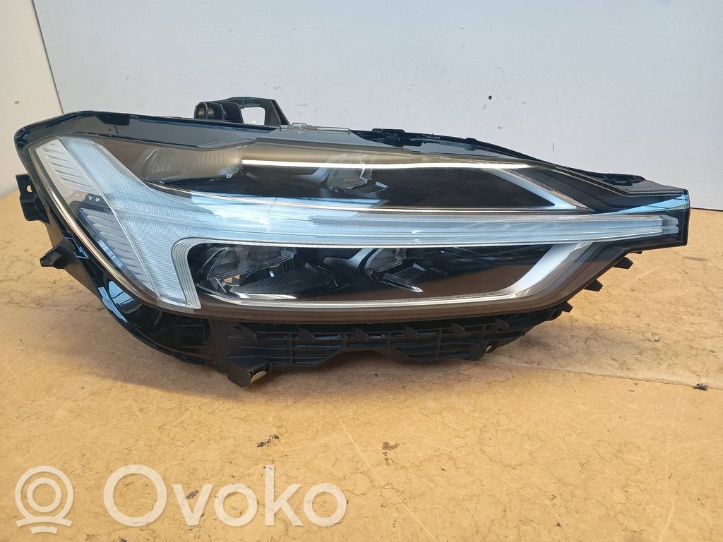 Volvo XC60 Scheinwerfer 