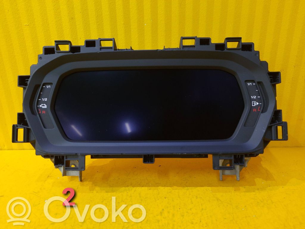 Audi A3 8Y Speedometer (instrument cluster) 
