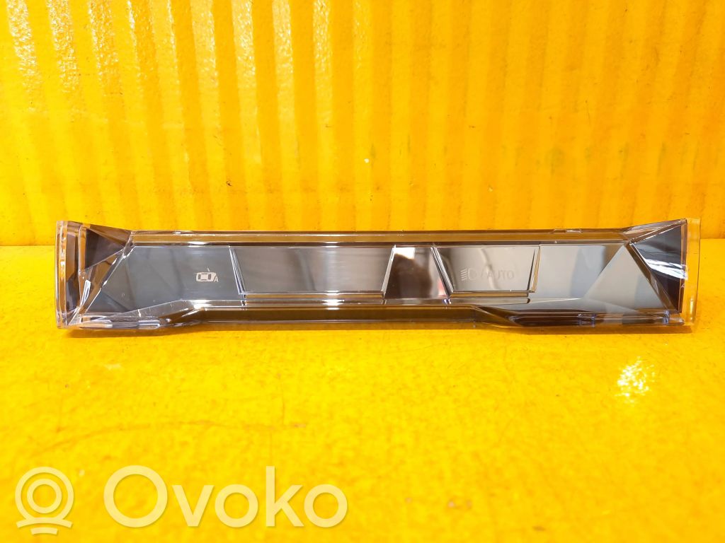 BMW 7 G70 Light switch 