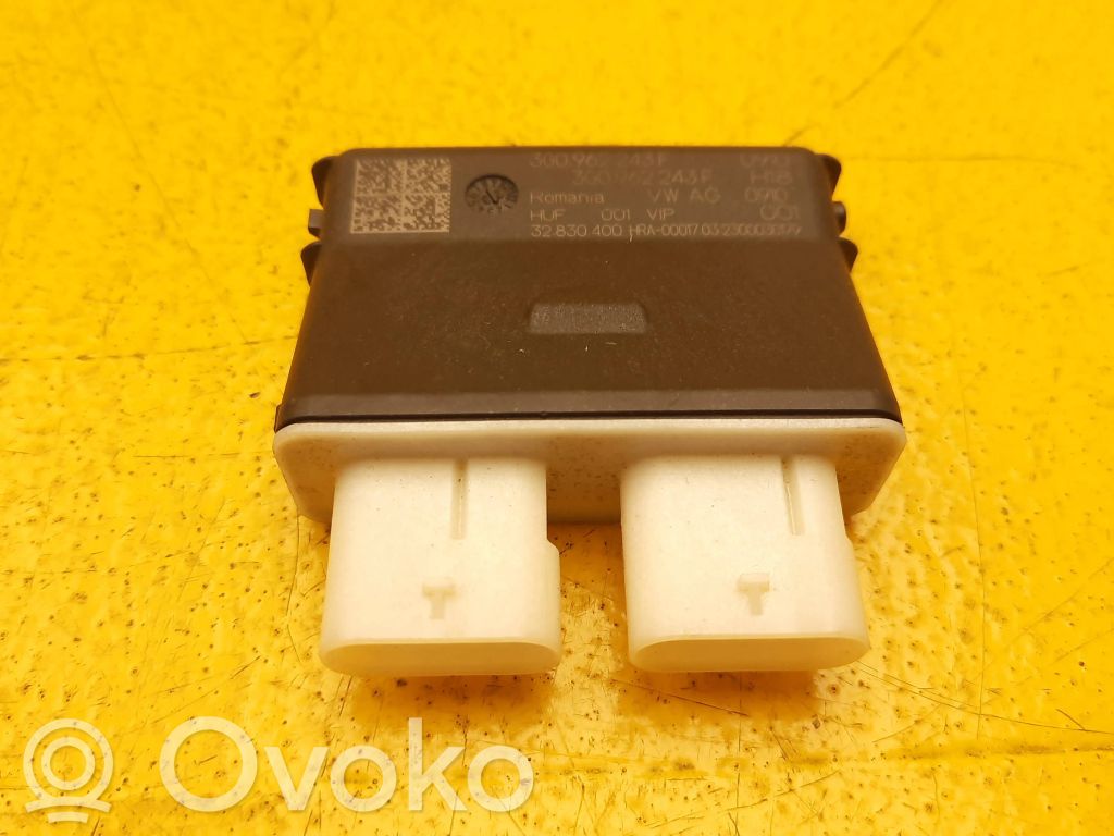 Volkswagen PASSAT B8 Tailgate/trunk control unit/module 