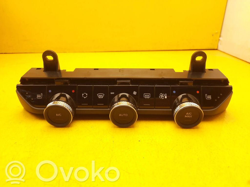 Citroen C4 X Climate control unit 
